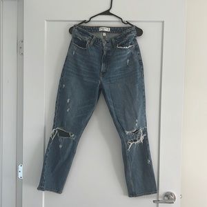 Abercrombie distressed jeans - the mom high rise / curve love style